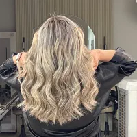 پکیج خدمات رنگ و لایت برای خانمهای به روز|خدمات آرایشگری و زیبایی|تهران, سردارجنگل|دیوار