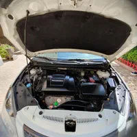 کیزاشی،فول فول رویال۲۰۱۲ سفید|خودرو سواری و وانت|تهران, قلهک|دیوار