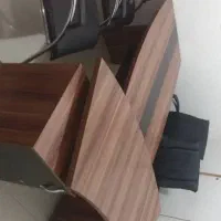 میز کنفرانس