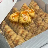 شیرینی نان چایی تازه و ترد خوشمزه