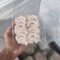 منشی خانم جهت فروش موادغذایی وآرایشی