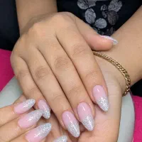 کاشت ناخن باژل