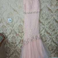 لباس مجلسی|لباس|شاهینشهر, حافظ شمالی|دیوار