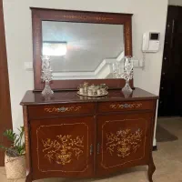 کنسول و اینه  معرق تمام چوب بسیارتمیز|بوفه، ویترین، کنسول|تهران, جماران (نیاوران)|دیوار