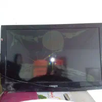 تلوزیون فط شیشه شکسته