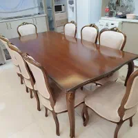 میز ناهار خوری و مبلمان