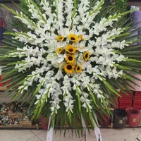 پایه گل ترحیم، گلکاری دور سنگ مزار|گل و گیاه طبیعی|قم, آزادگان|دیوار