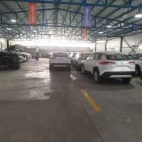 انبار دار نمایندگی تویوتا
