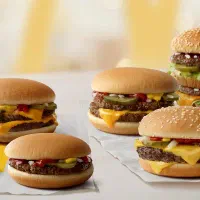 برگر دستساز حرفه ای گوشت