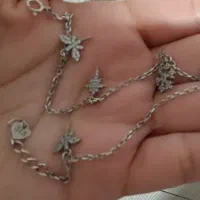 پابند. و دستبند نقره