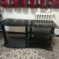 میز تلوزیون شیشه ای