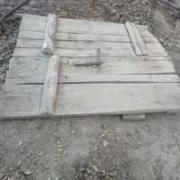 درب قدیمی ۱۲۰ ساله مناسب بوم گردی|مصالح و تجهیزات ساختمان|تهران, دهقان|دیوار