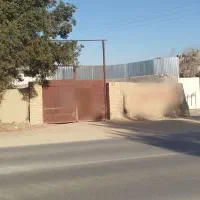 کارگاه ۴۲۰متری بر خیابان اصلی