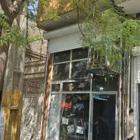 مغازه ۹۰متر/ ۳طبقه/  ملکیت/بر خ خانمحمدی