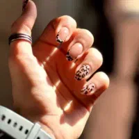 خدمات ناخن|خدمات آرایشگری و زیبایی|فولادشهر, A2|دیوار