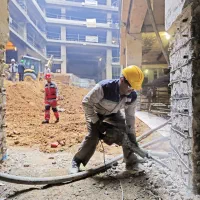 استخدام کارگر دائمی ساختمانی تسویه هفتگی