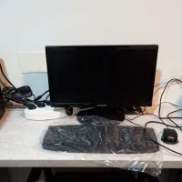 ۴ تا سیستم کیس و لوازم کامل|رایانه رومیزی|لاهیجان, انقلاب|دیوار