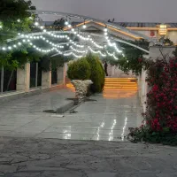 تالاربزرگان