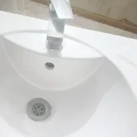 دو عدد سینک دستشویی سالم