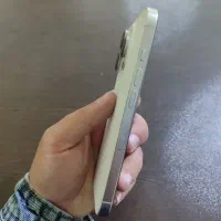 گوشی ایفون 16proدر حد نو|موبایل|بافت, |دیوار