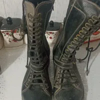 چکمه.کفش|کیف، کفش، کمربند|مشهد, دریادل|دیوار