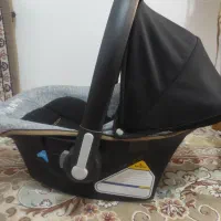 کریر.روروئک . آغوشی