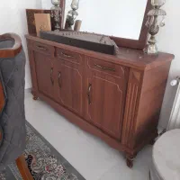 آینه کنسول در حد نو