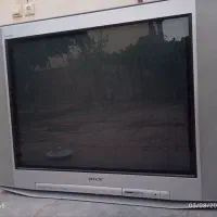 ۲ عدد تلویزیون قدیمی|تلویزیون و پروژکتور|شاهین‌شهر, عطار|دیوار