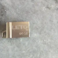 فلش 64گیگ