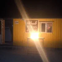 فروش کانکس ویخچال.ب همراه میز ام دی اف