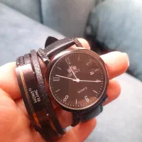 ساعت و دستبند