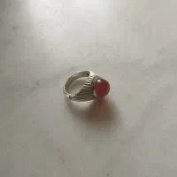 انگشتر عقیق و باباقوری