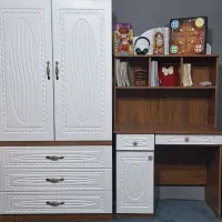 تخت و کمد و میز تحریر