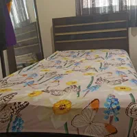 تخت چوبی یک نفره