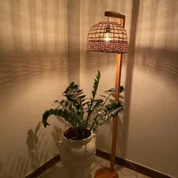 آباژور،آباژور چوبی ایستاده ،آباژور کنار سالنی،۳|چراغ خواب و آباژور|تهران, ابوذر|دیوار