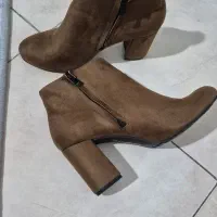 صندل ، نیم بوت مخمل و کفش مجلسی