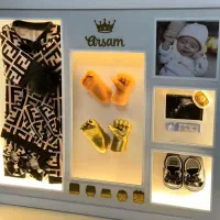 قاب تندیس دست  کودک . زوج .خانواده