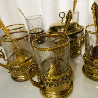 حراج دو دست سرویس چای و قهوه خوری برنجی و چینی|حراج|تهران, تهران‌نو|دیوار