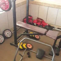 میز بدنسازی و بوکسینگ در حد نو و دمبل متغیر