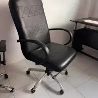 ۲ عدد صندلی اداری و مدیریت