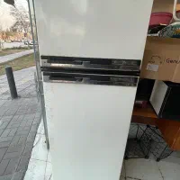 ۲ عدد یخچال فریزر سالم