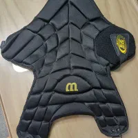 محافظ سینه بیس بال