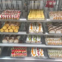 شیرینی خشک و تر و کیک|خوردنی و آشامیدنی|تهران, جوادیه تهرانپارس|دیوار