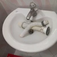 روشویی و آینه|لوازم سرویس بهداشتی|گلبهار, شهر جدید گلبهار|دیوار