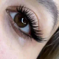 اکستنشن و کاشت مژه لیفت و لمینت ابرو و مژه|خدمات آرایشگری و زیبایی|شیراز, فرگاز|دیوار