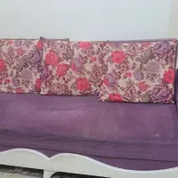 مبل سه نفره