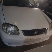 هیوندا ورنا اتوماتیک رنگ سفید|خودرو سواری و وانت|اصفهان, خواجو|دیوار