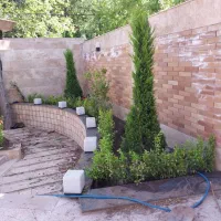 انجام دادن کارهای باغبانی