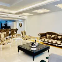 فروش بدلیل تغییر دکوراسیون|مبلمان خانگی و میز عسلی|تهران, الهیه|دیوار
