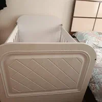 تخت کنار مادر|تخت و صندلی بچه|رشت, سعدی (تختی)|دیوار